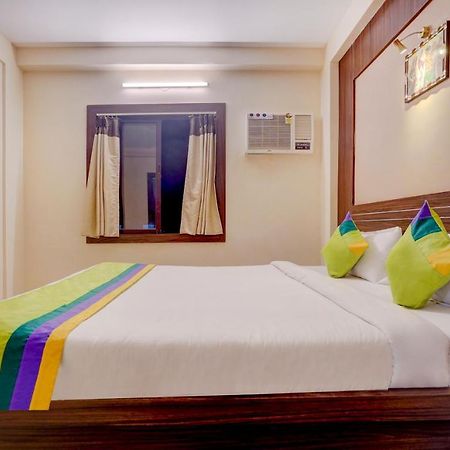 Treebo Trend Globe International Puri Hotel Екстериор снимка